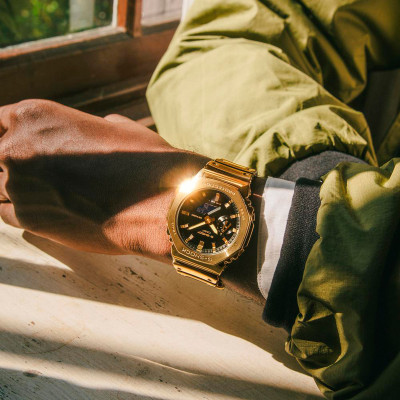 Montre Capsule Fine Metallic, GM-2100YMG-9AER - Casio G-Shock